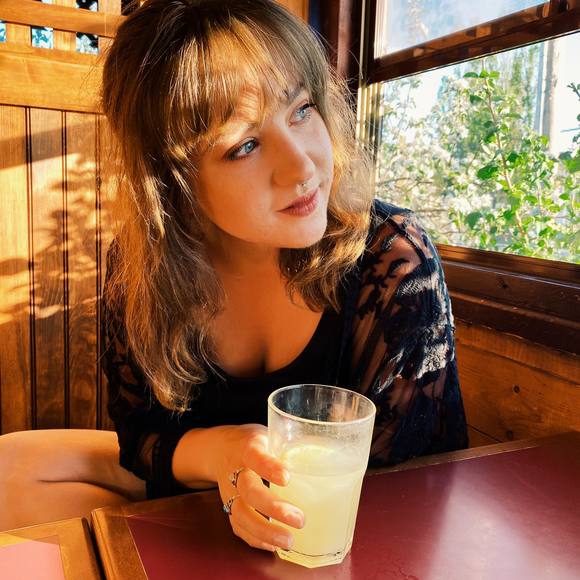 Meet your Posher, Sam - Picture 1 of 1